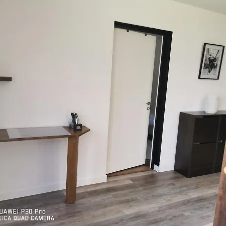 Hébergement de vacances Maison chaleureuse avec jardin et cheminée Meriel